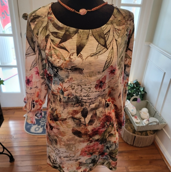 Time and Tru Tops - 4/$19 Floral Embellished Grunge Fairy Top with Bell Sleeves XL  NWOT Boho